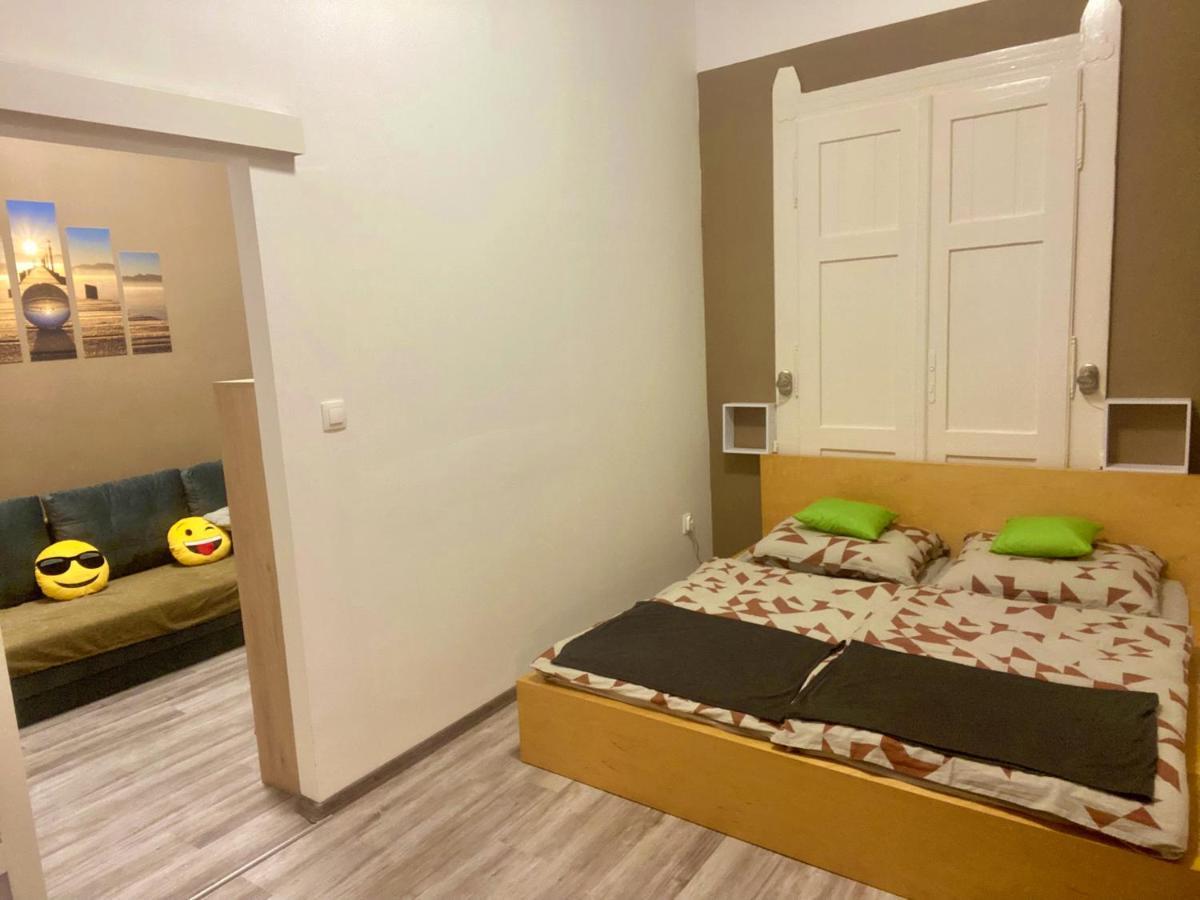 Pihi-Lak Apartman Siófok Extérieur photo
